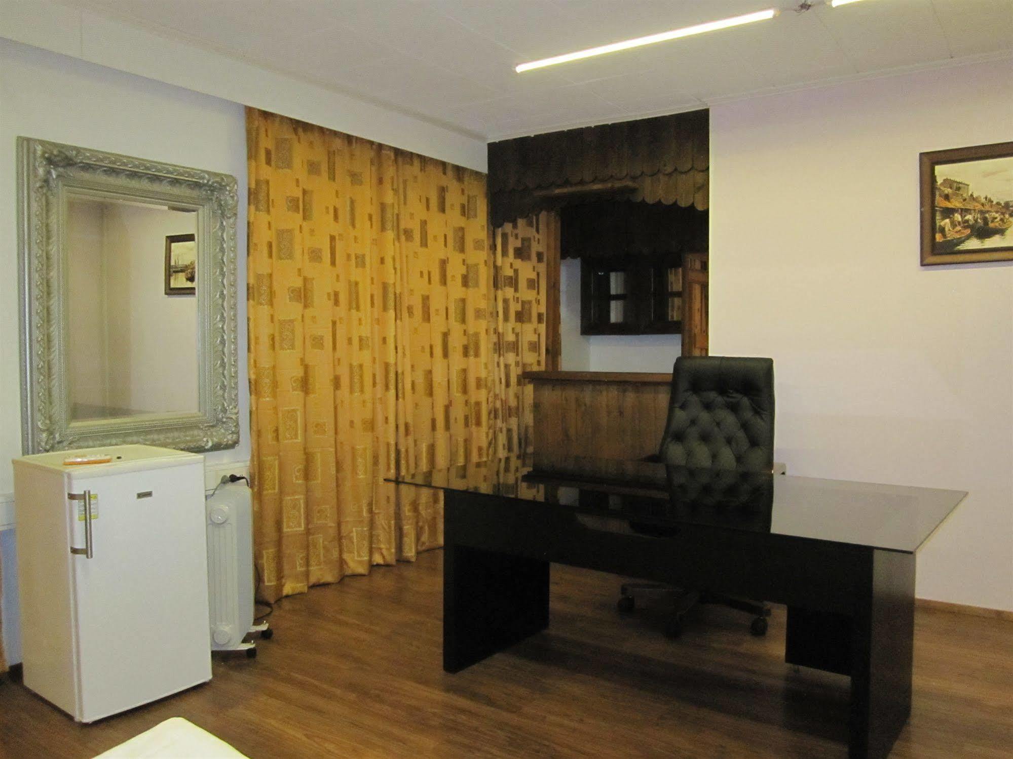 Finn Rooms تامبير المظهر الخارجي الصورة